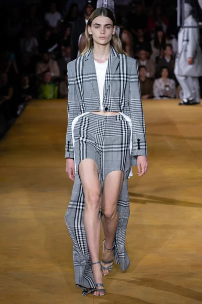 Look 79